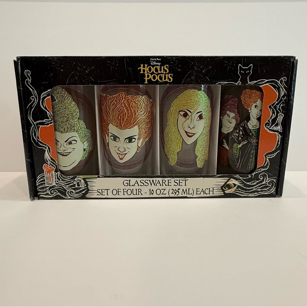 Spooky Disney Hocus Pocus Collectible Cup Set - 4 Pack, Brand New in Box!